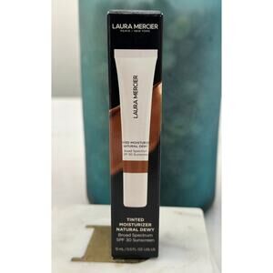 Laura Mercier Tinted Moisturizer Natural Dewy SPF 30 Sunscreen NIB 5N Clay
